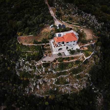 Athina'S Stone House In Kardamyli Villa Exterior foto
