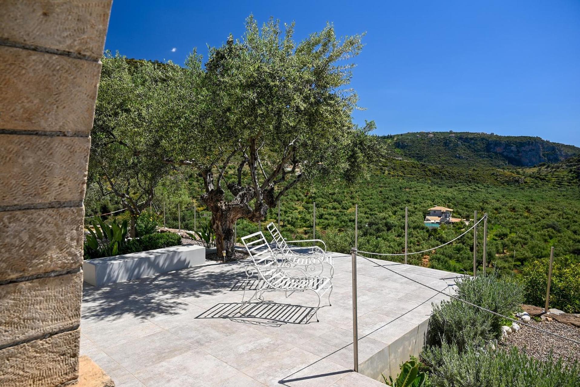 Athina'S Stone House In Kardamyli Villa Exterior foto