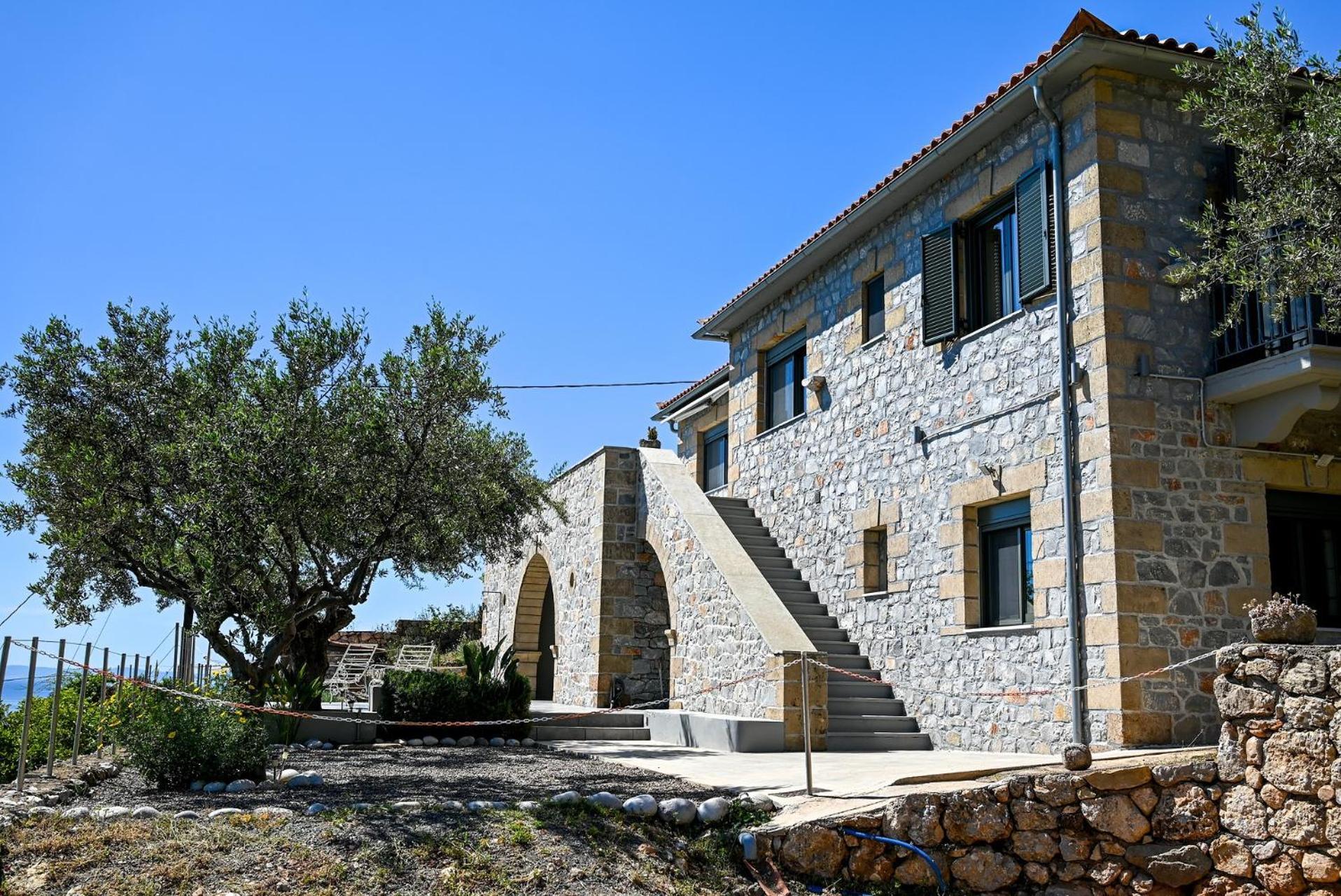 Athina'S Stone House In Kardamyli Villa Exterior foto