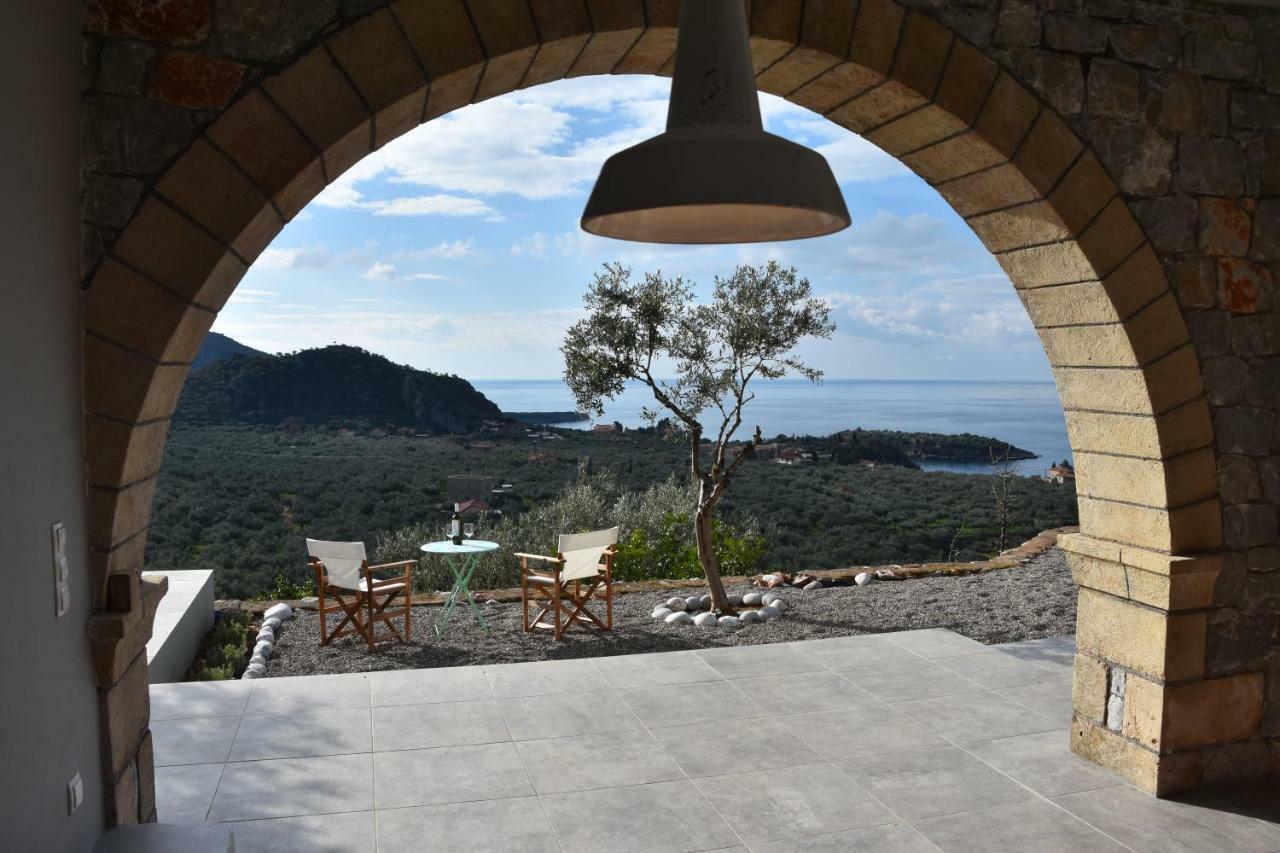 Athina'S Stone House In Kardamyli Villa Exterior foto